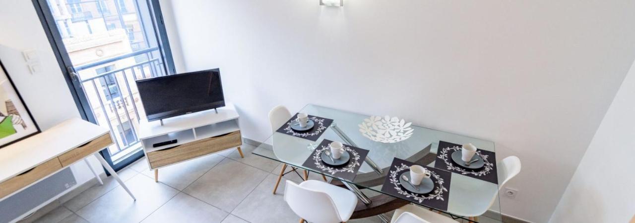 302 - Duplex Moderne - Jeanne D'arc, Apartment